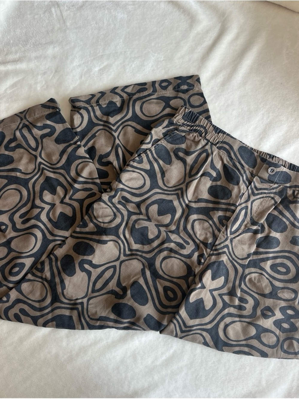Abstract Print Wide Leg Pants in Taupe and Black